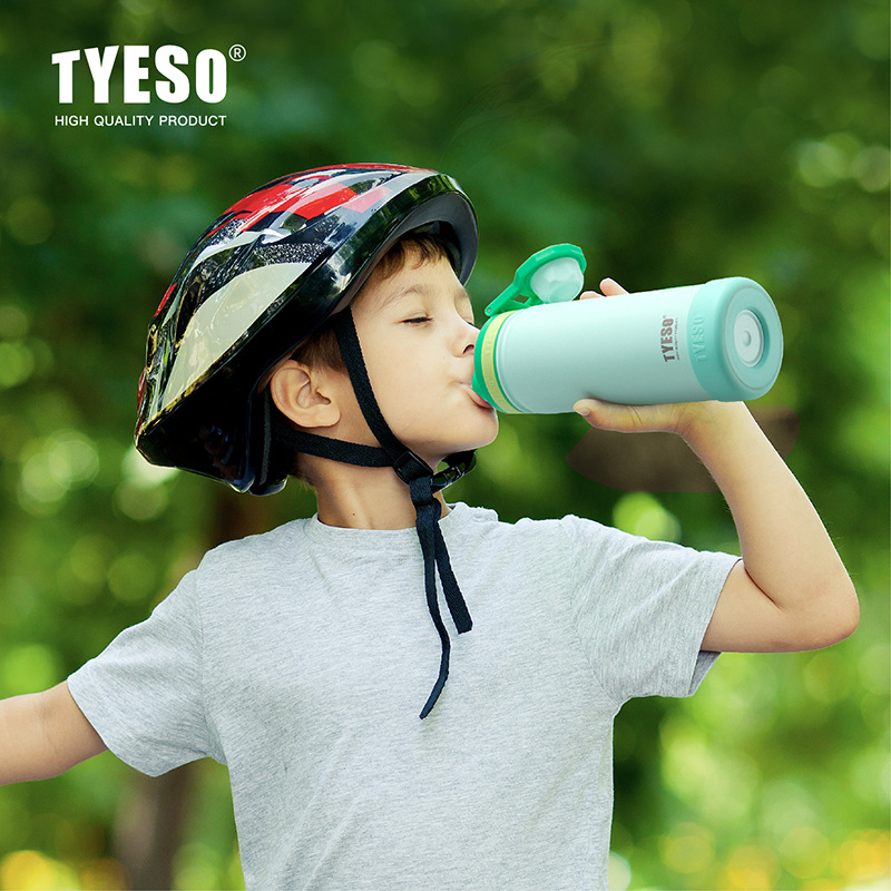 Botol Termos Olahraga TYESO 42 - Sports Equipment 5 Years Old ulasan dan harga